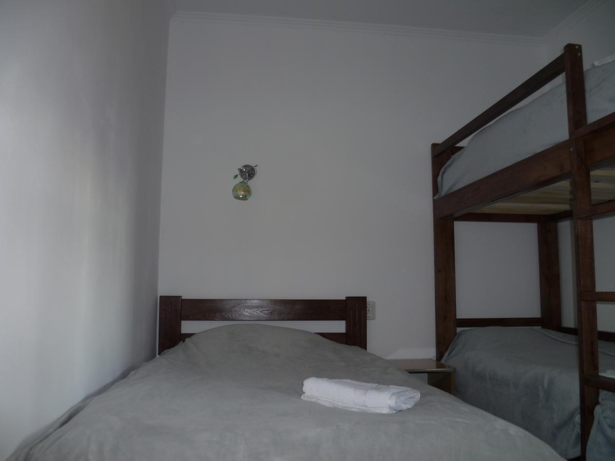 Home Hotel คาเมียเนตส์-โปดิลสกี ภายนอก รูปภาพ